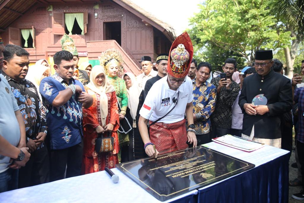 Kunjungan Sandiaga Uno pada Gampong Lubok Sukon di Tahun 2023